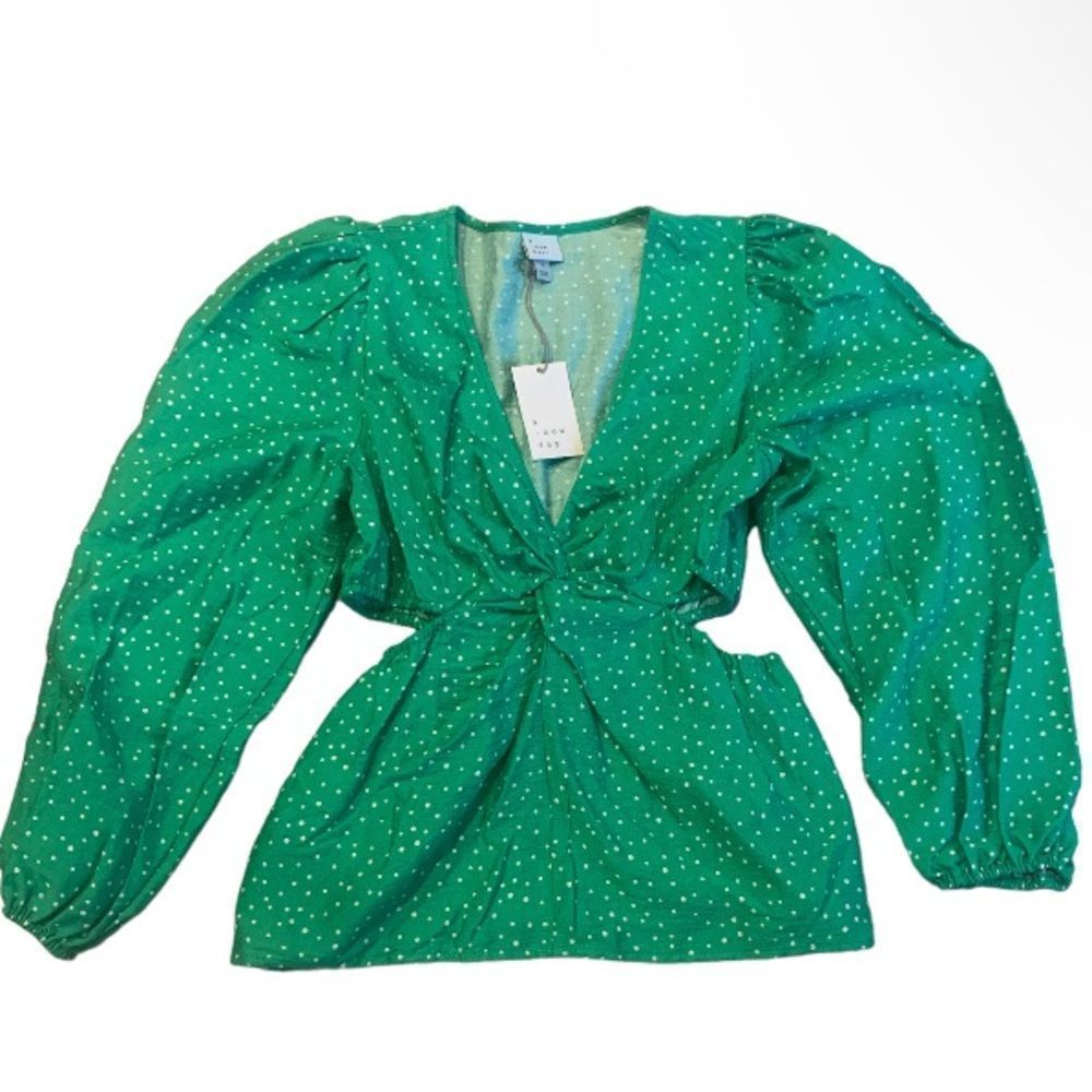 NWT A NEW DAY Puff Sleeve V-Neck Twist Top with Cut-Out